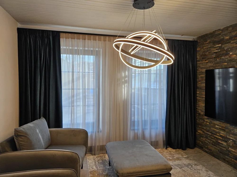 apartamant catifea perdele draperii iris concept